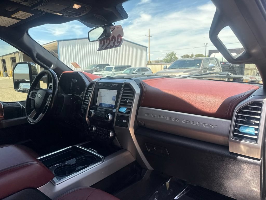 Used 2021 Ford F350 Platinum w/ Tremor Off-Road Package AWD/4WD image 41