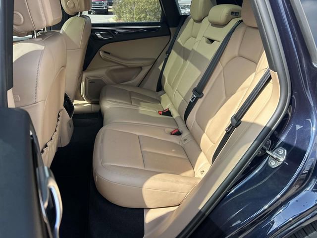 Used 2021 Porsche Macan image 21