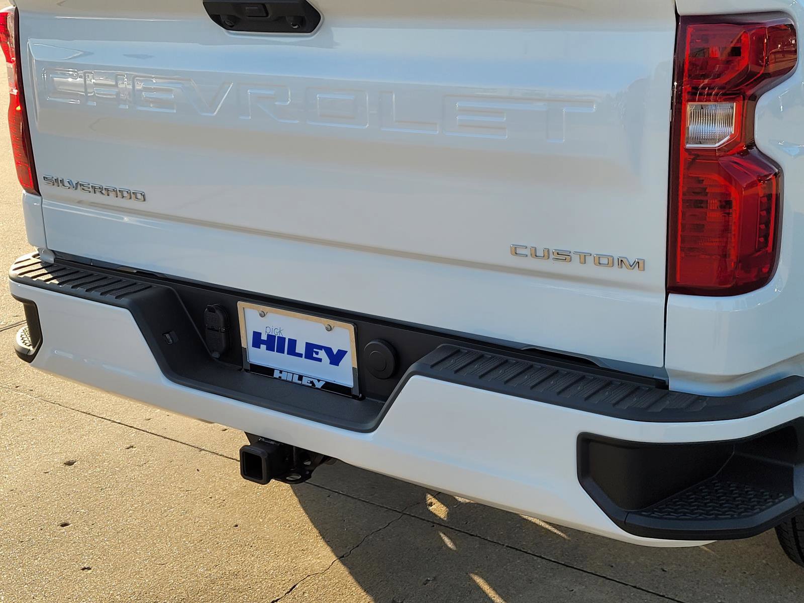 New 2026 Chevrolet Silverado 1500 Custom RWD image 4