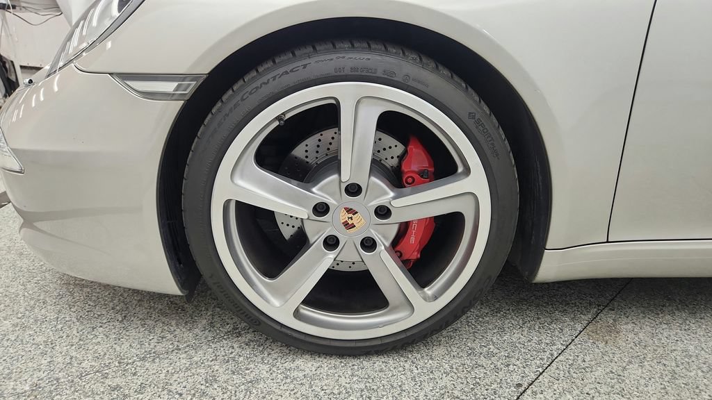 Used 2013 Porsche 911 Carrera S RWD image 15