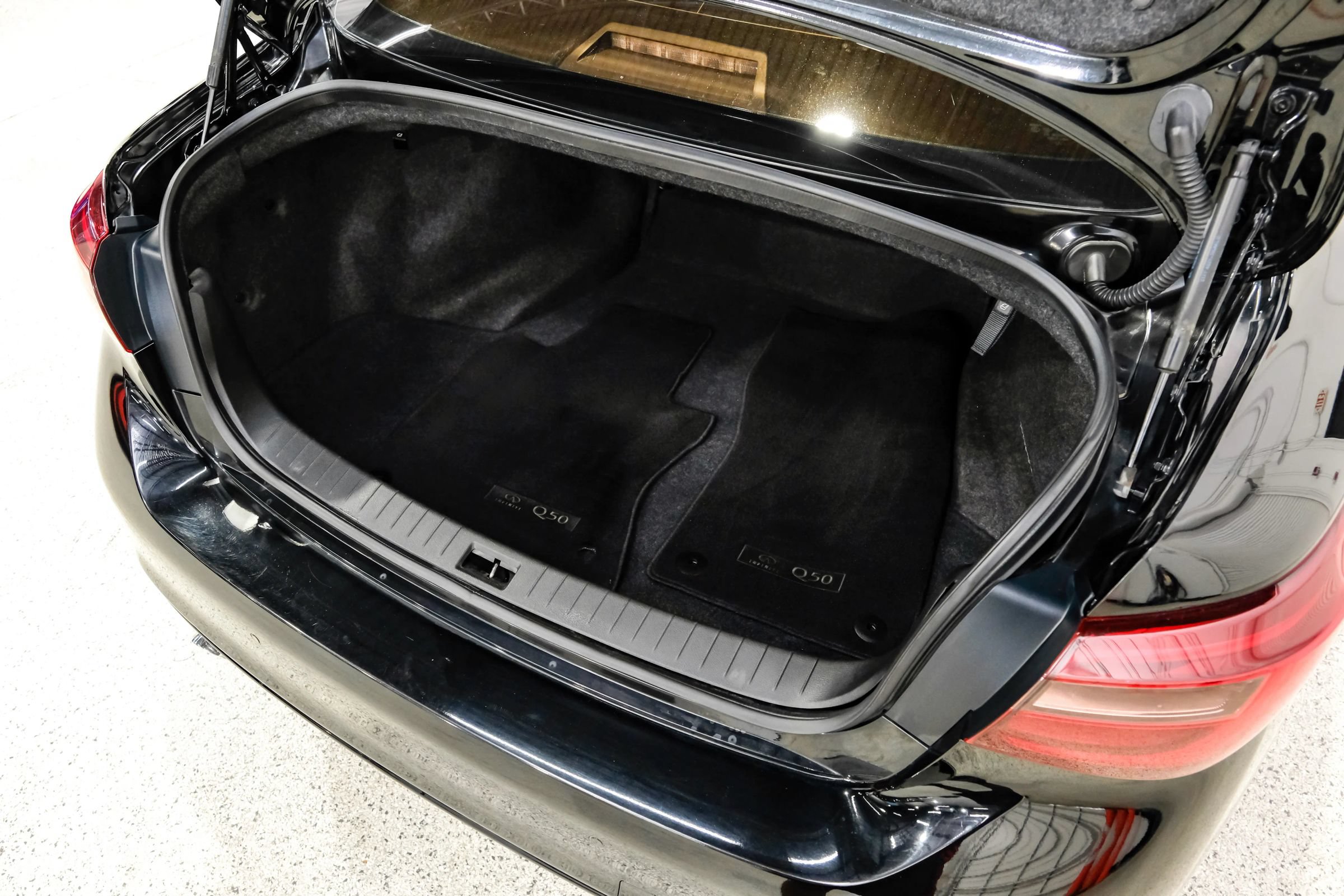 Used 2019 INFINITI Q50 Signature Edition RWD image 59