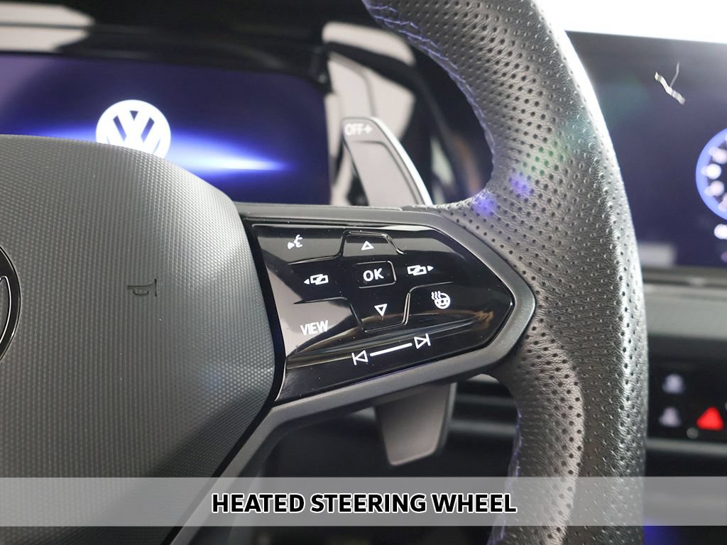 Used 2024 Volkswagen Golf R AWD/4WD image 9