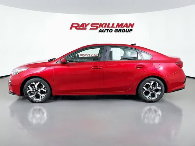 Used 2019 Kia Forte LXS FWD image 4