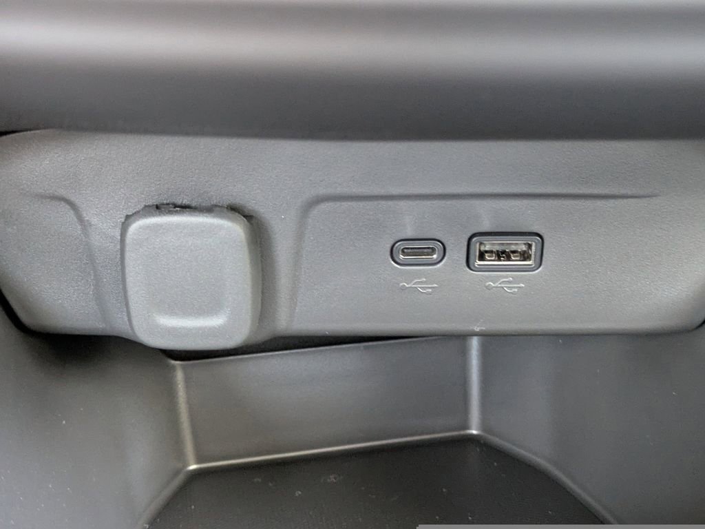 New 2026 Chevrolet Trax LS w/ Driver Confidence Package image 47