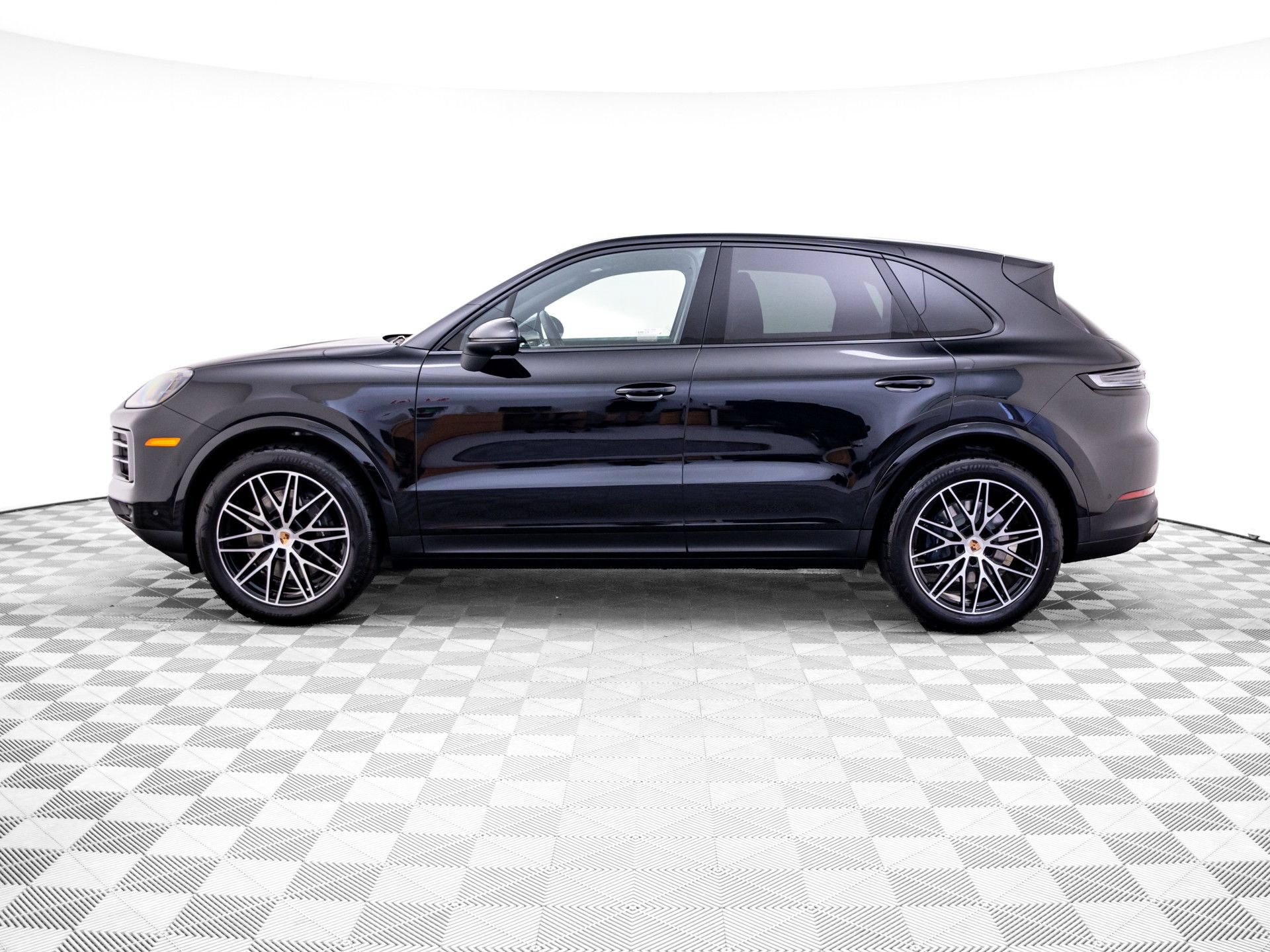New 2026 Porsche Cayenne AWD/4WD video 2