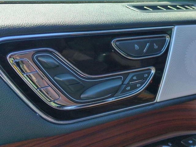 Used 2024 Lincoln Navigator Reserve image 15