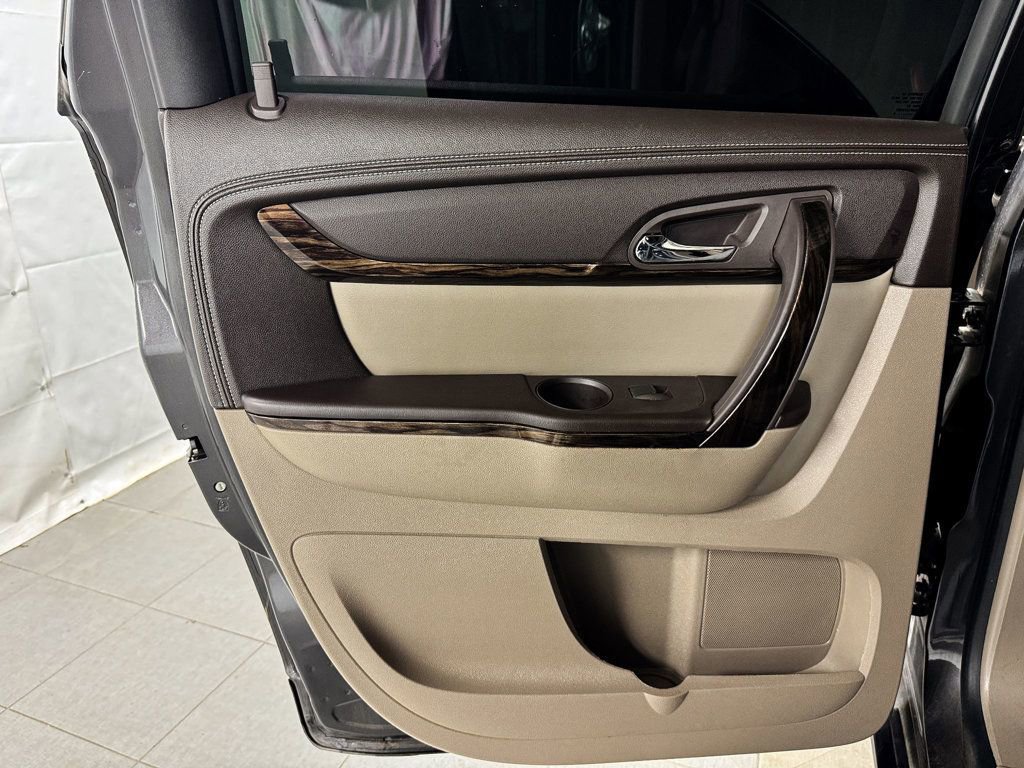 Used 2015 GMC Acadia Denali FWD image 18