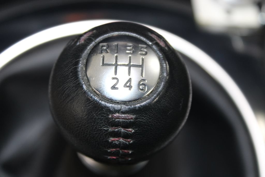 Used 2016 MAZDA MX-5 Miata Club RWD image 27