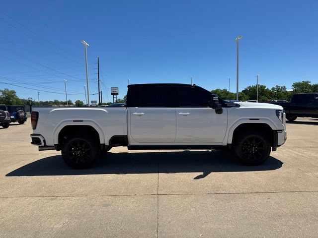 Used 2025 GMC Sierra 2500 AT4 w/ AT4 Premium Plus Package AWD/4WD image 8
