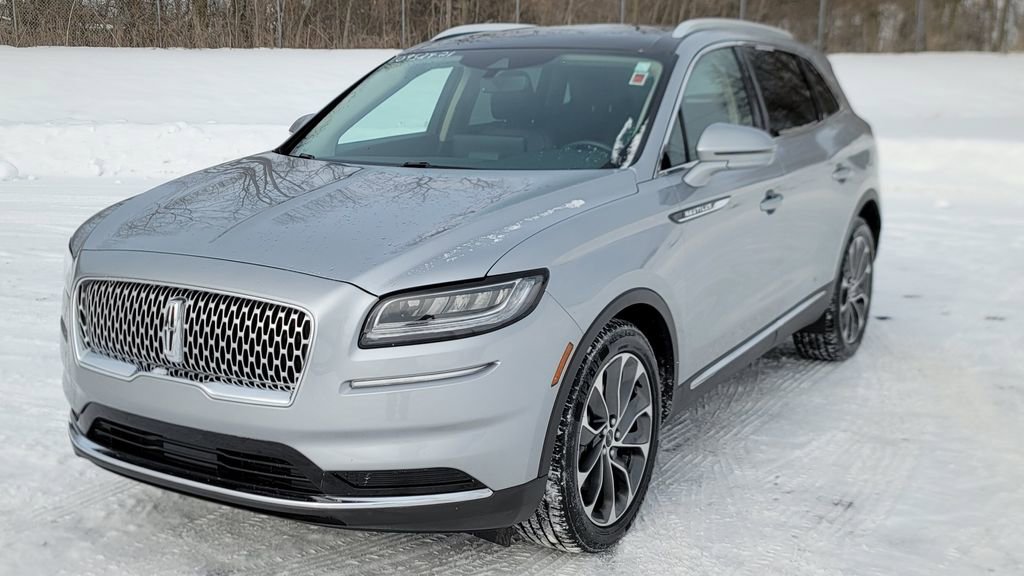 Used 2021 Lincoln Nautilus Reserve w/ Cargo Utility Package image 3