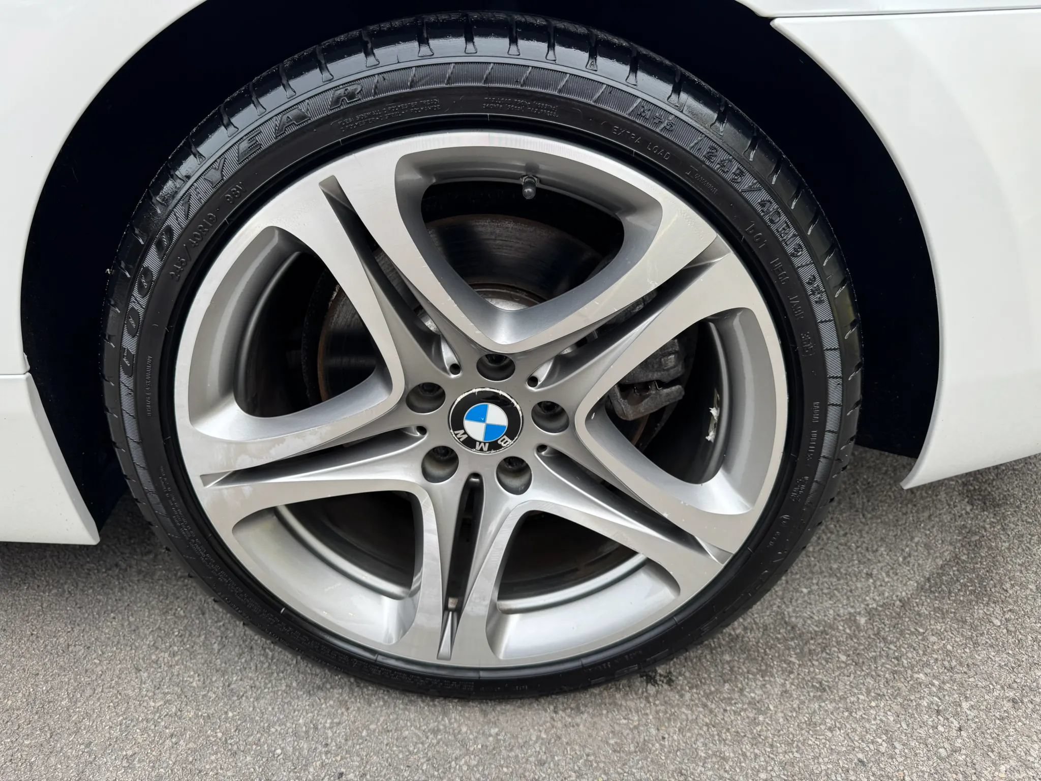 Used 2013 BMW 650i xDrive Convertible AWD/4WD image 24