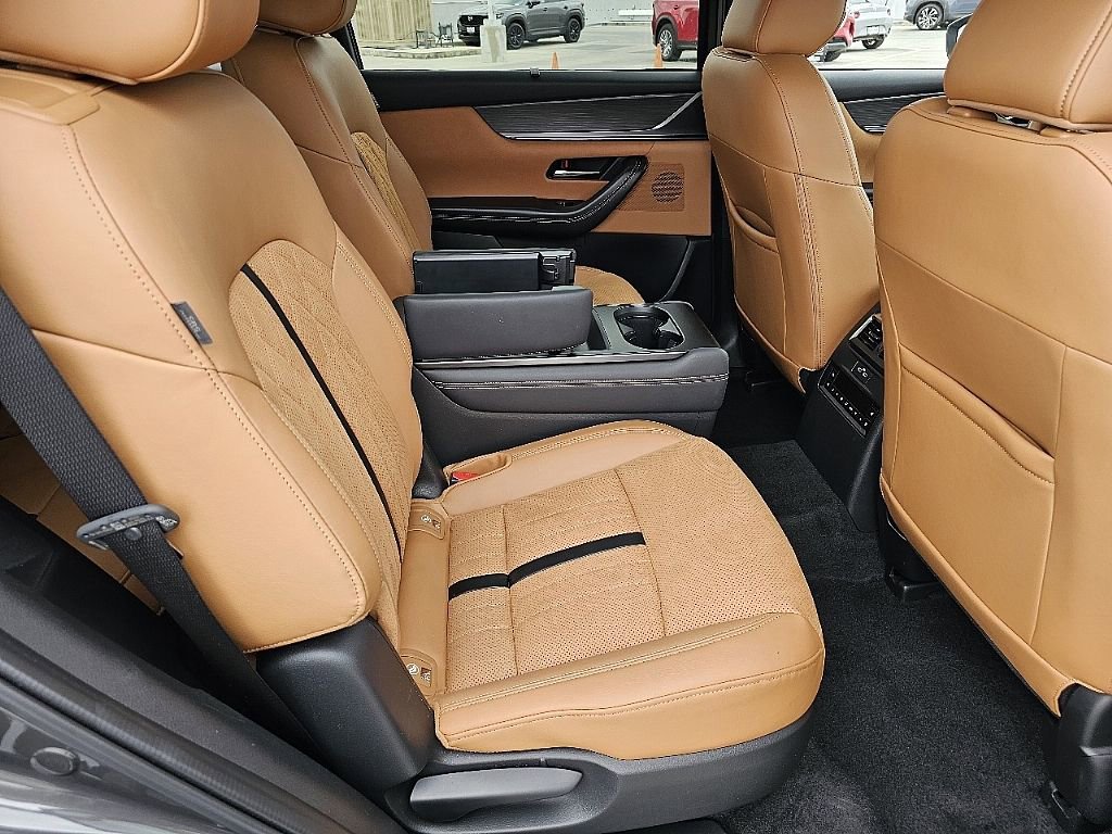 Certified 2025 MAZDA CX-90 3.3 Turbo S w/ Premium Plus image 22