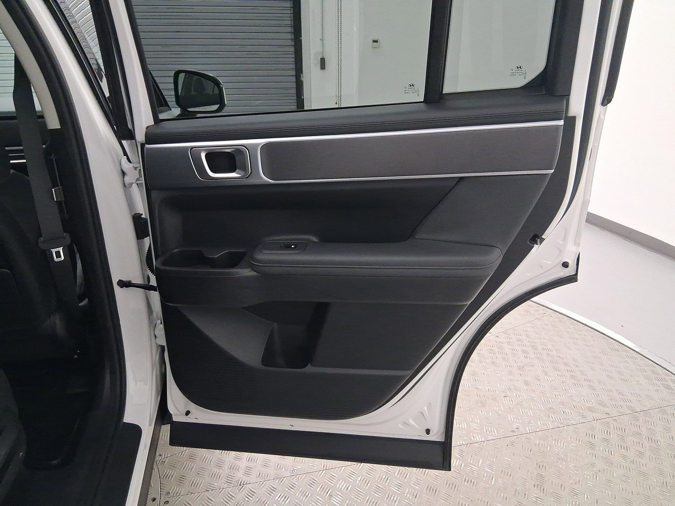 Used 2025 Hyundai Santa Fe SEL image 27