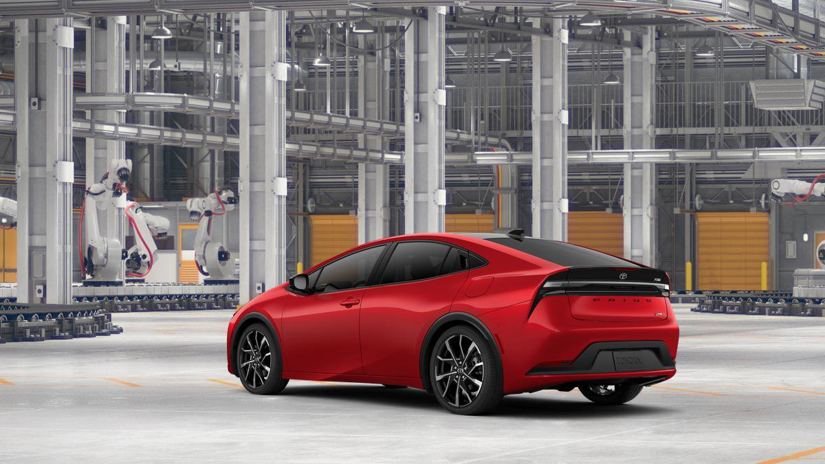 New 2026 Toyota Prius Plug-In Hybrid FWD image 6