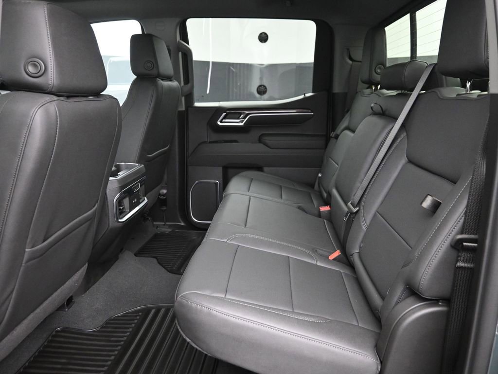 New 2026 Chevrolet Silverado 1500 LTZ w/ Z71 Off-Road Package image 13
