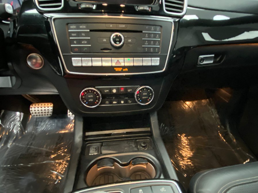 Used 2019 Mercedes-Benz GLS 63 AMG 4MATIC w/ AMG Night Styling Package image 29