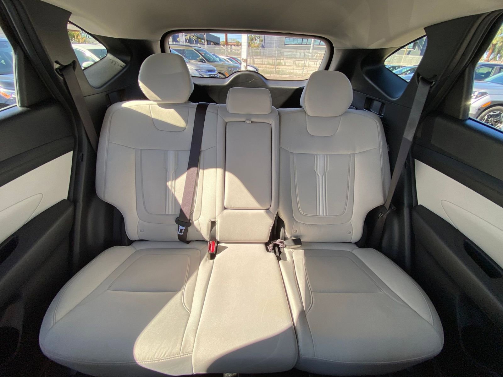 Used 2025 Hyundai Tucson SEL FWD image 40