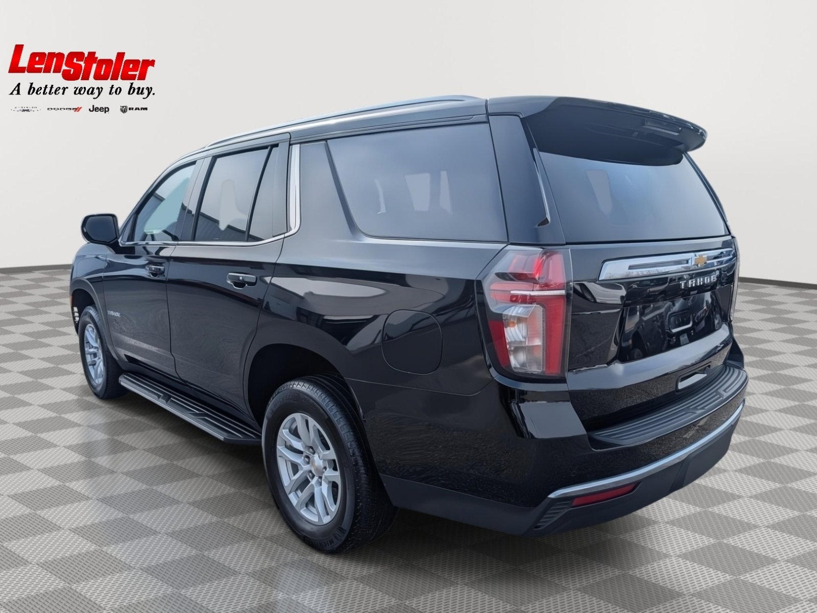 Used 2024 Chevrolet Tahoe LS image 3