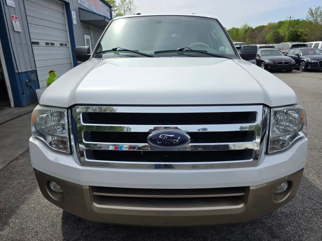 Used 2013 Ford Expedition EL XLT image 2
