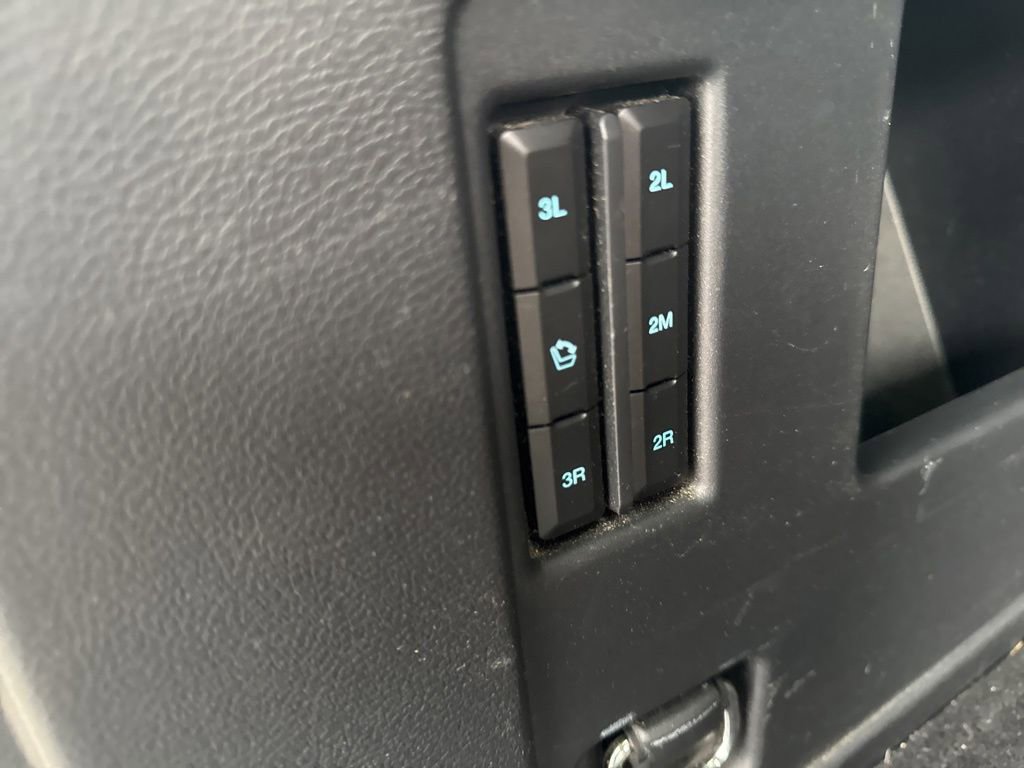 Certified 2023 Ford Expedition Limited image 45