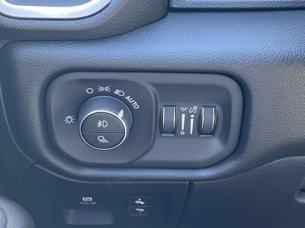 New 2026 RAM 1500 Big Horn AWD/4WD image 31
