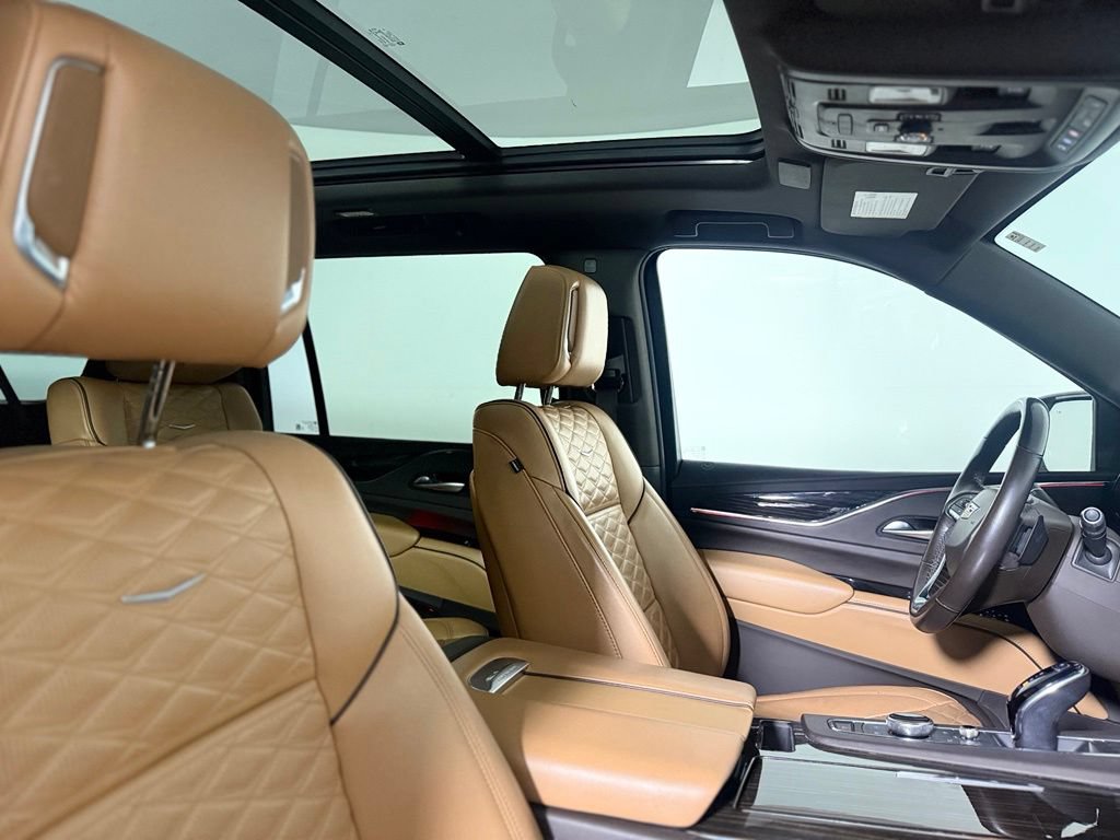 Used 2021 Cadillac Escalade ESV Premium Luxury AWD/4WD image 27