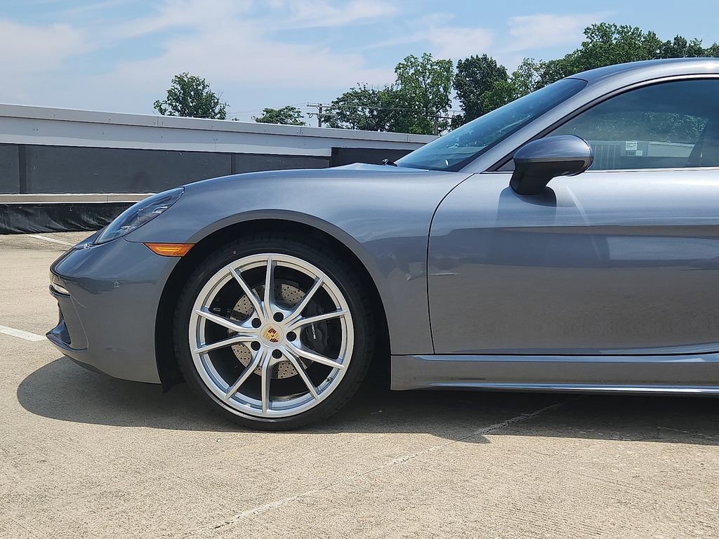New 2025 Porsche 718 Cayman image 6
