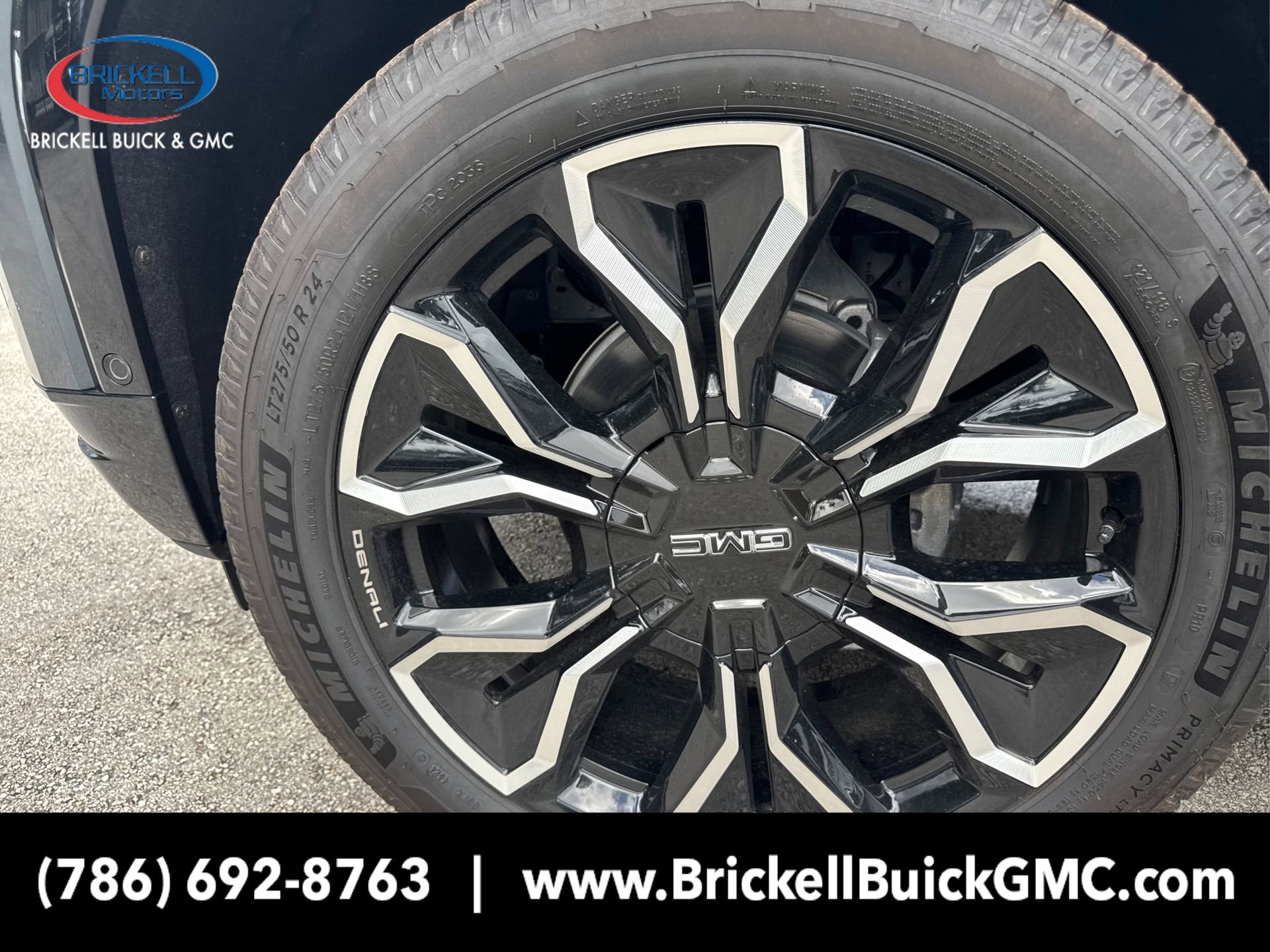 New 2025 GMC Sierra EV Denali image 13