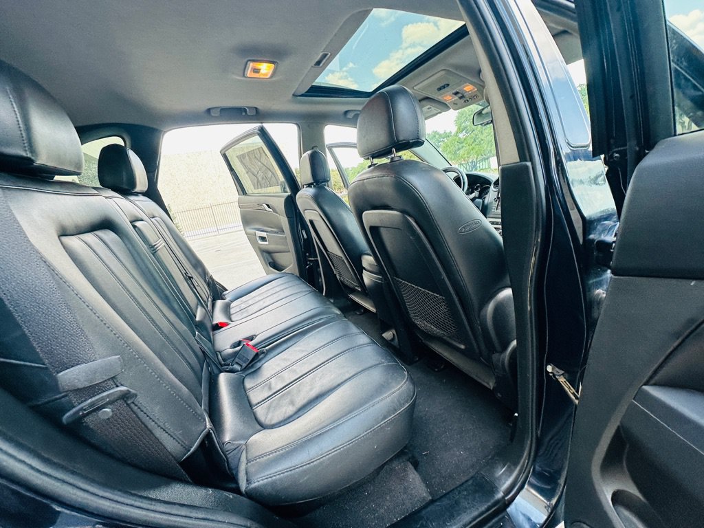 Used 2015 Chevrolet Captiva Sport LT w/ Convenience Package FWD image 23