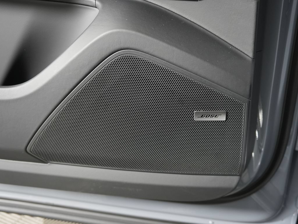 New 2026 Porsche Cayenne S AWD/4WD image 17
