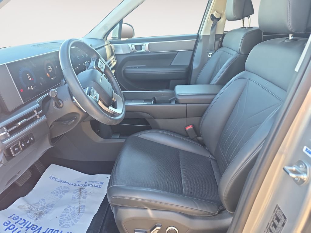 Used 2024 Hyundai Santa Fe SEL image 9