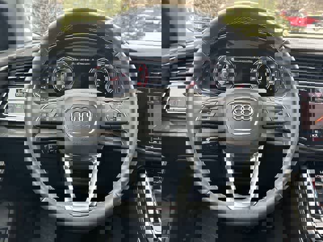 Used 2023 Audi Q8 Premium Plus w/ Premium Plus Package image 8