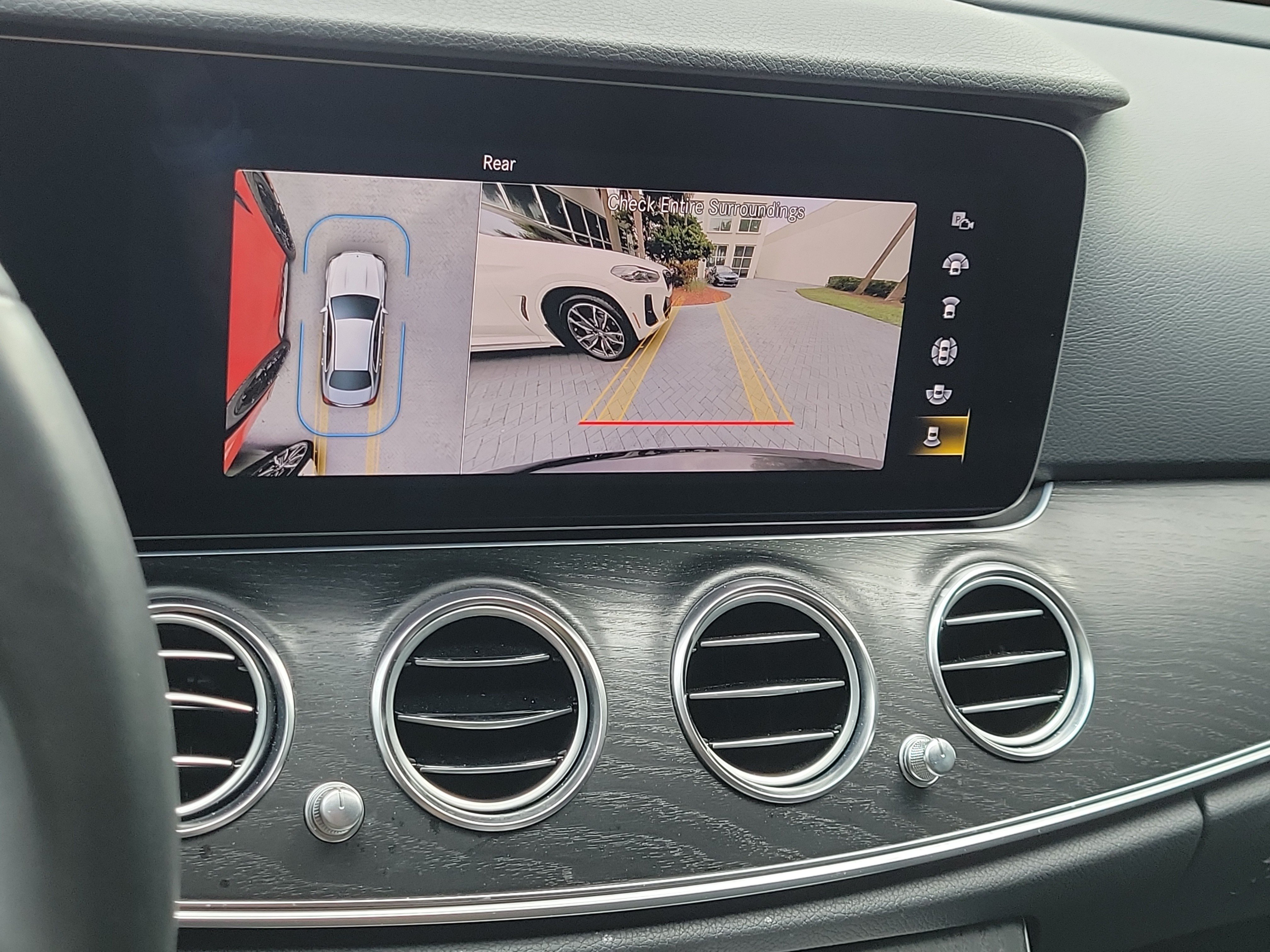 Used 2022 Mercedes-Benz E 450 4MATIC Sedan image 21