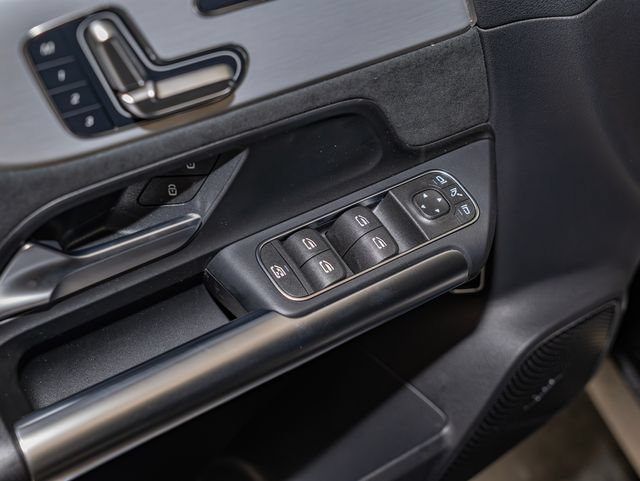 Used 2026 Mercedes-Benz GLA 35 AMG 4MATIC image 14