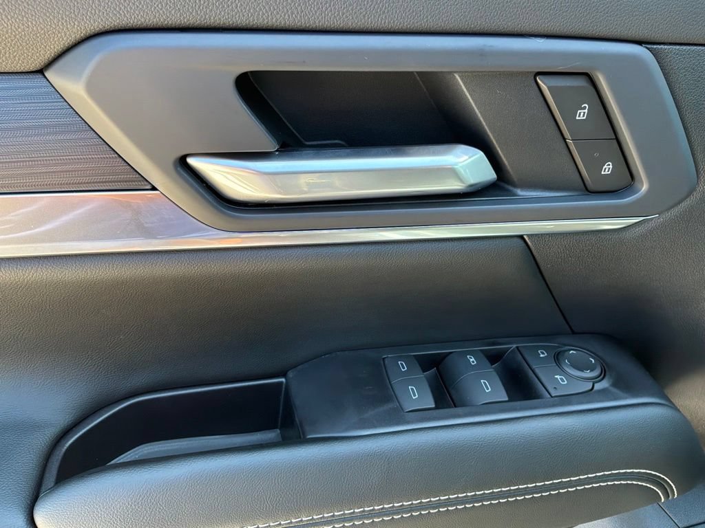 New 2027 GMC Terrain Elevation AWD/4WD image 21