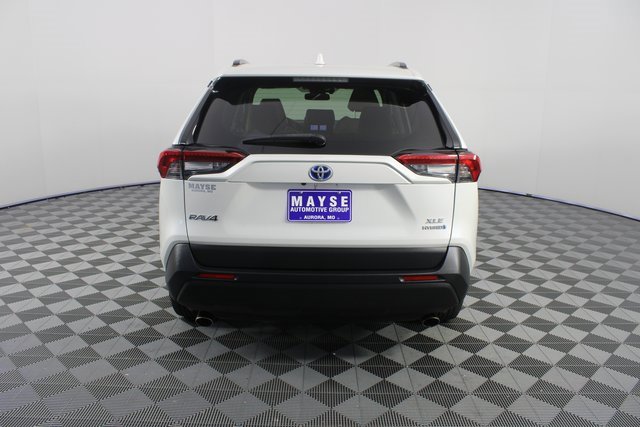 Used 2021 Toyota RAV4 XLE Premium image 26