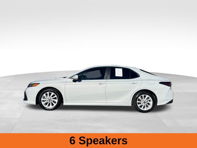 Used 2024 Toyota Camry LE image 2