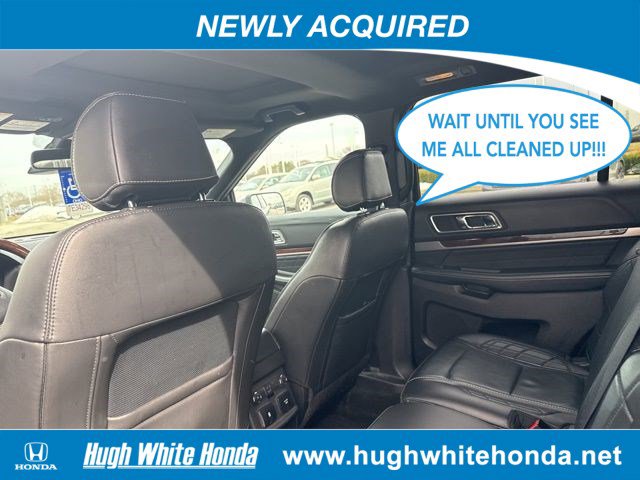 Used 2017 Ford Explorer Platinum image 13