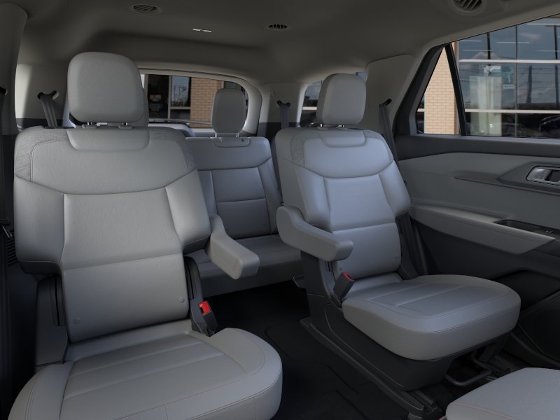 New 2026 Ford Explorer Active w/ Active Comfort Package AWD/4WD image 13