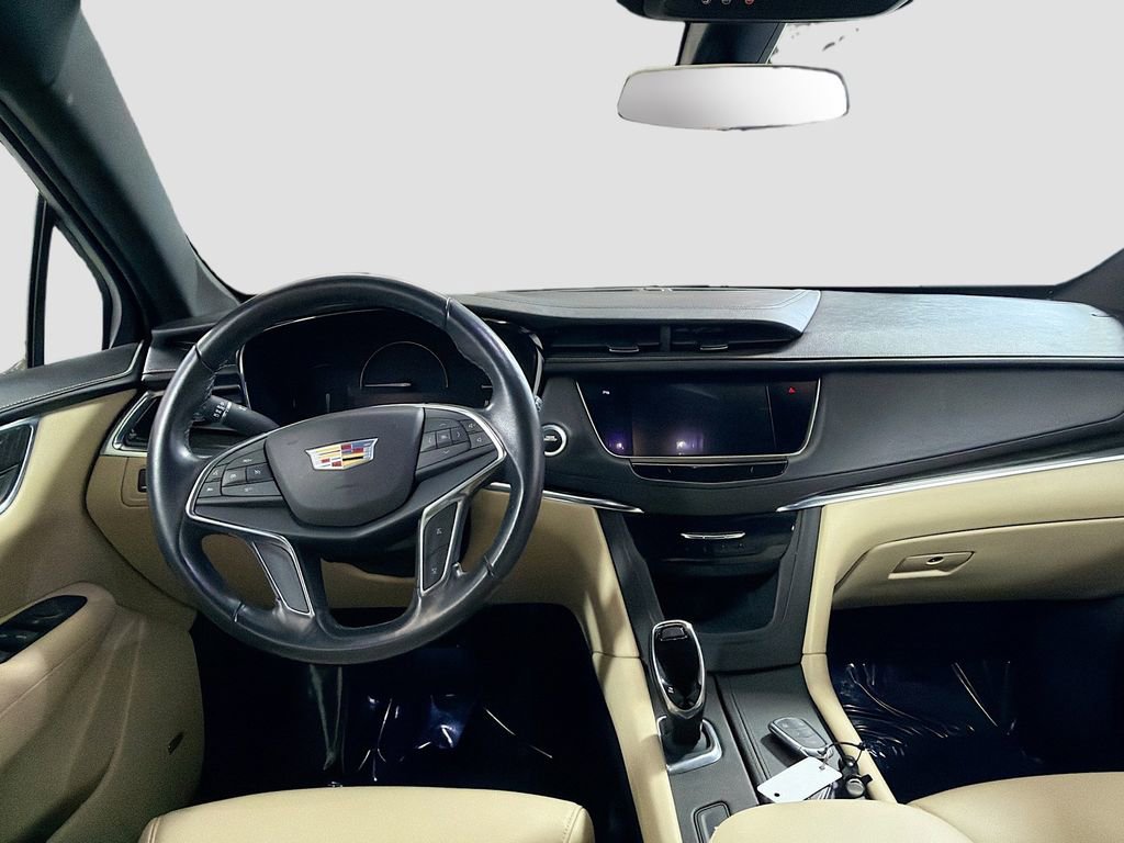 Used 2018 Cadillac XT5 FWD image 20