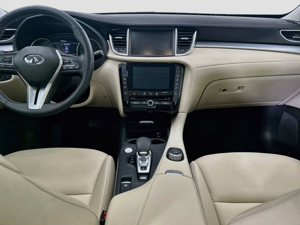 Used 2019 INFINITI QX50 Luxe w/ Navigation Package FWD image 13