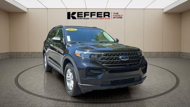 Used 2021 Ford Explorer XLT w/ Class III Trailer Tow Package AWD/4WD image 9