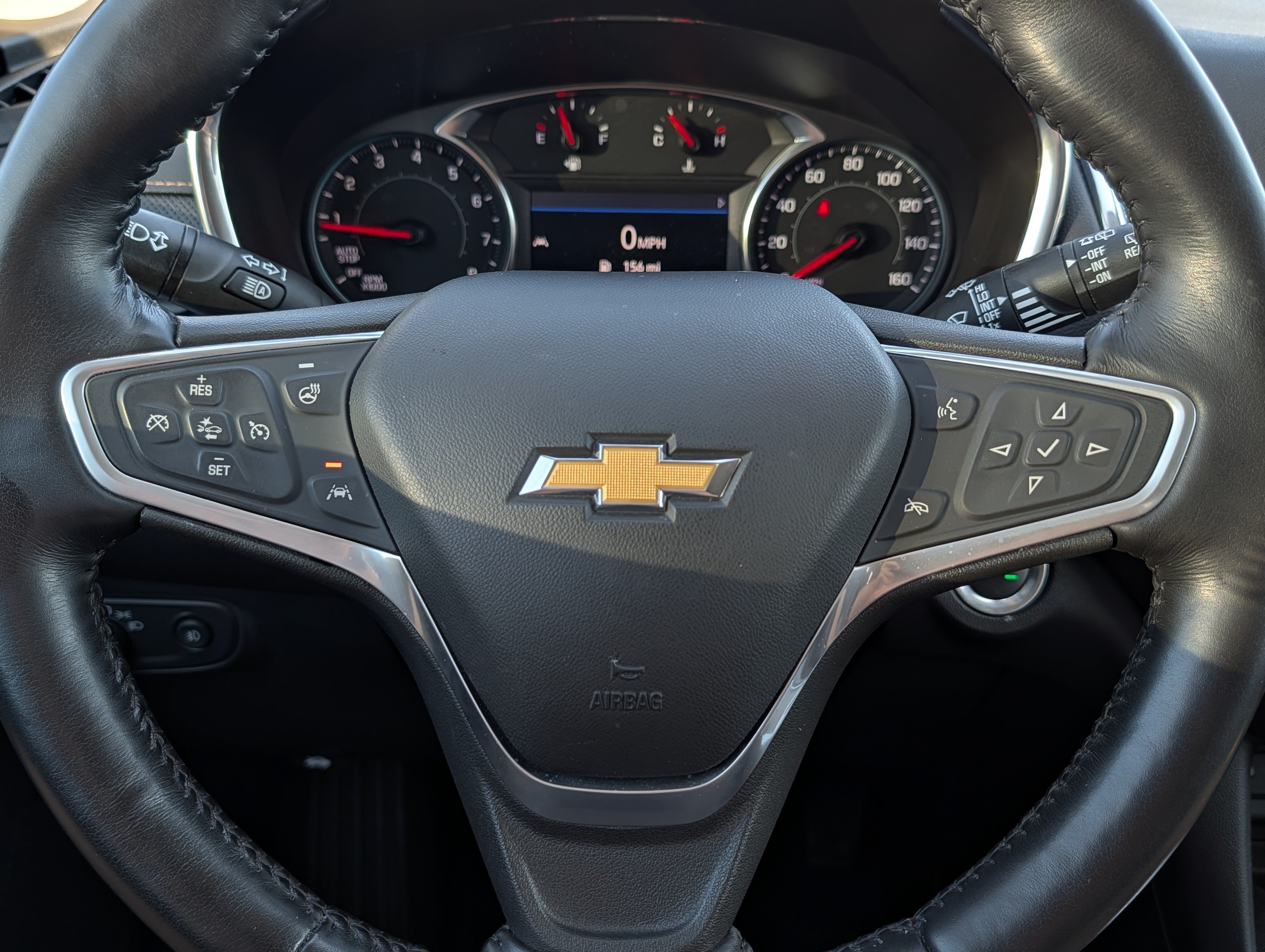 Used 2022 Chevrolet Equinox Premier AWD/4WD image 25