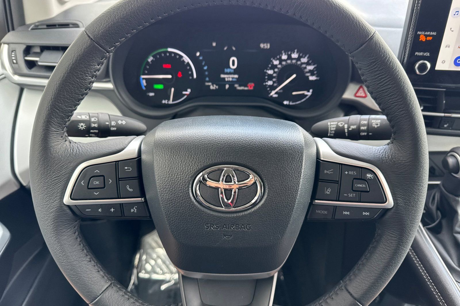Certified 2026 Toyota Sienna XLE AWD/4WD image 24