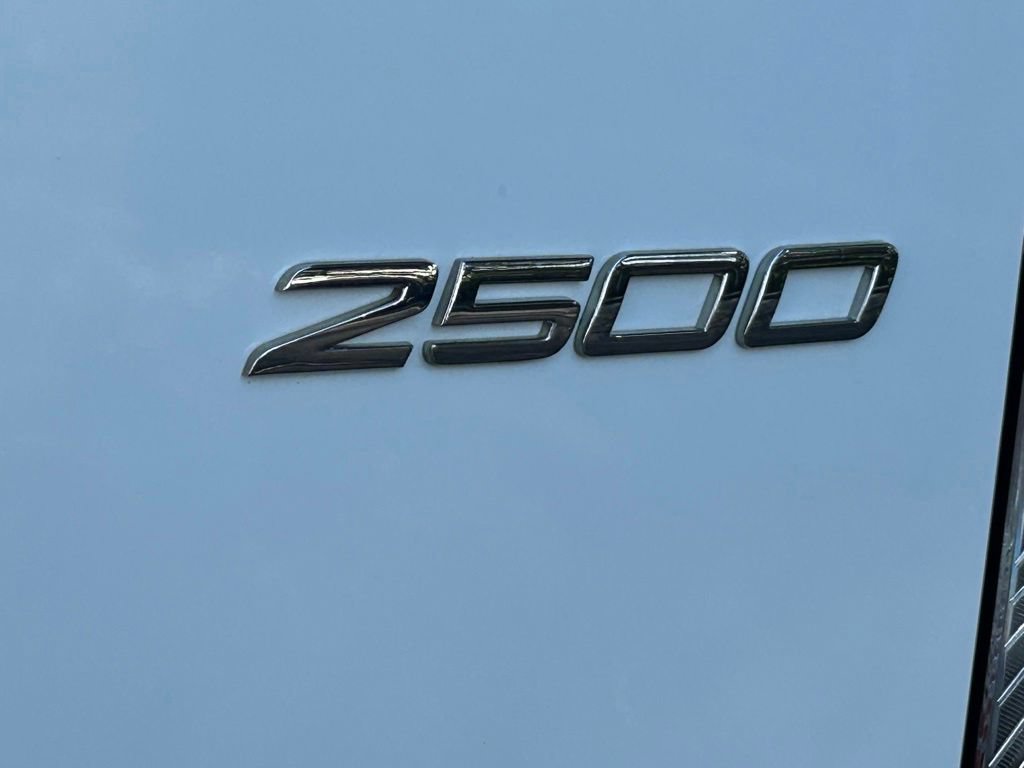 Used 2025 Mercedes-Benz Sprinter 2500 image 19