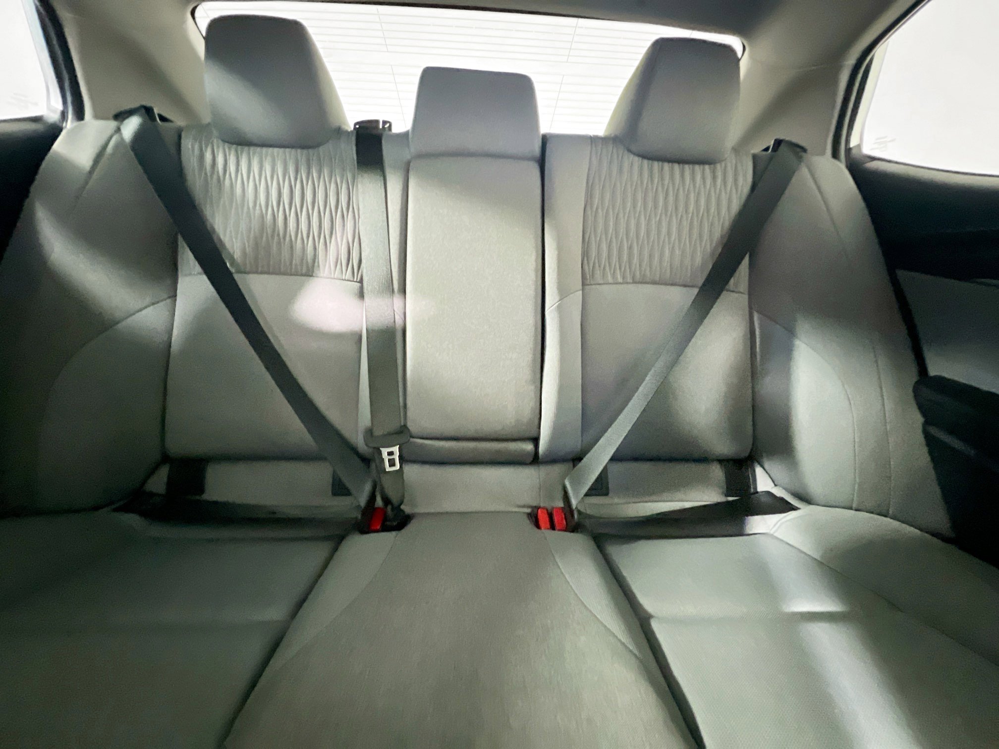 Used 2025 Toyota Camry LE w/ Convenience Package FWD image 33