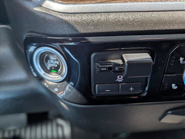 Used 2024 Chevrolet Silverado 2500 LT w/ Convenience Package AWD/4WD image 33