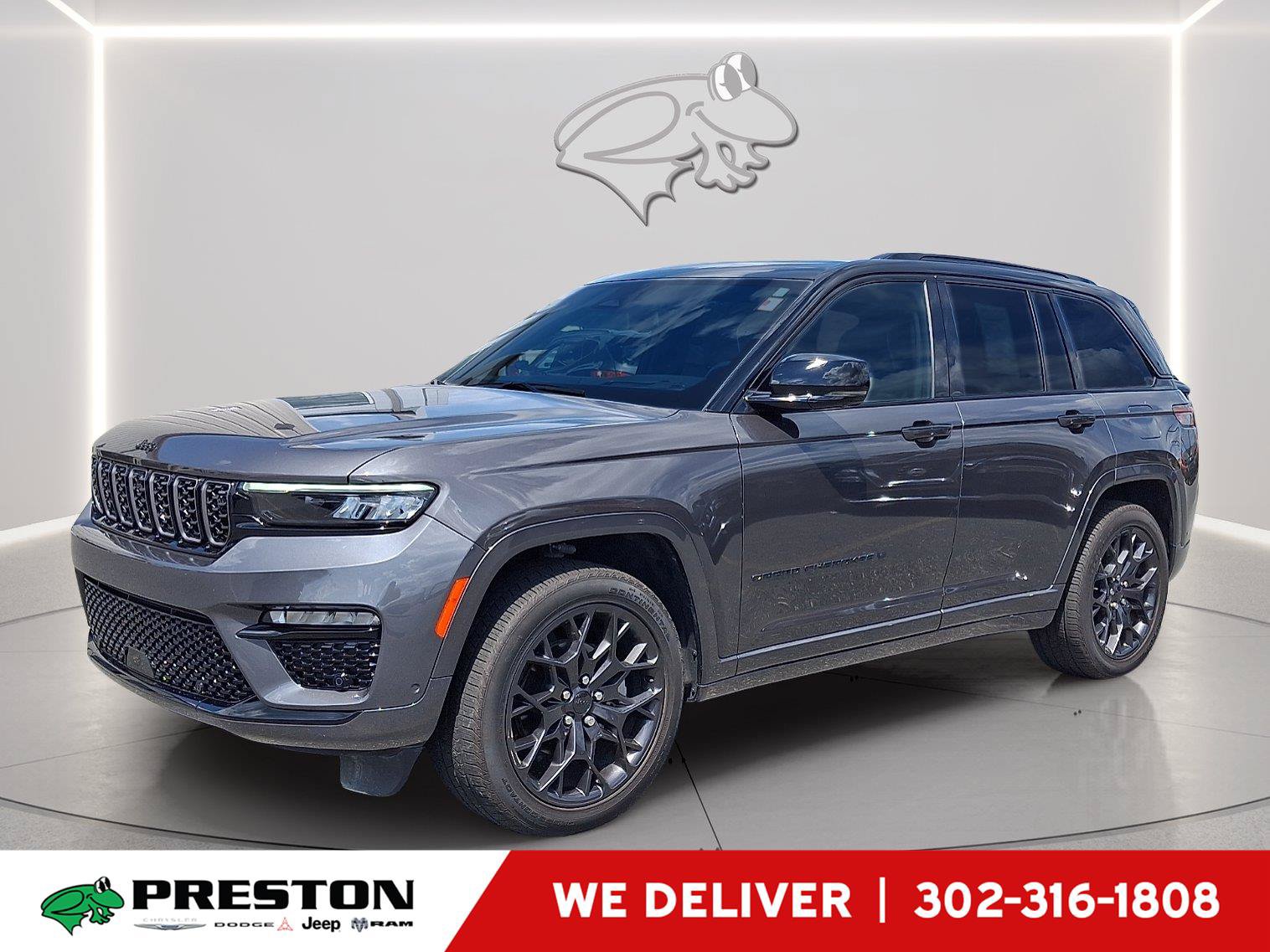 Used 2025 Jeep Grand Cherokee Summit