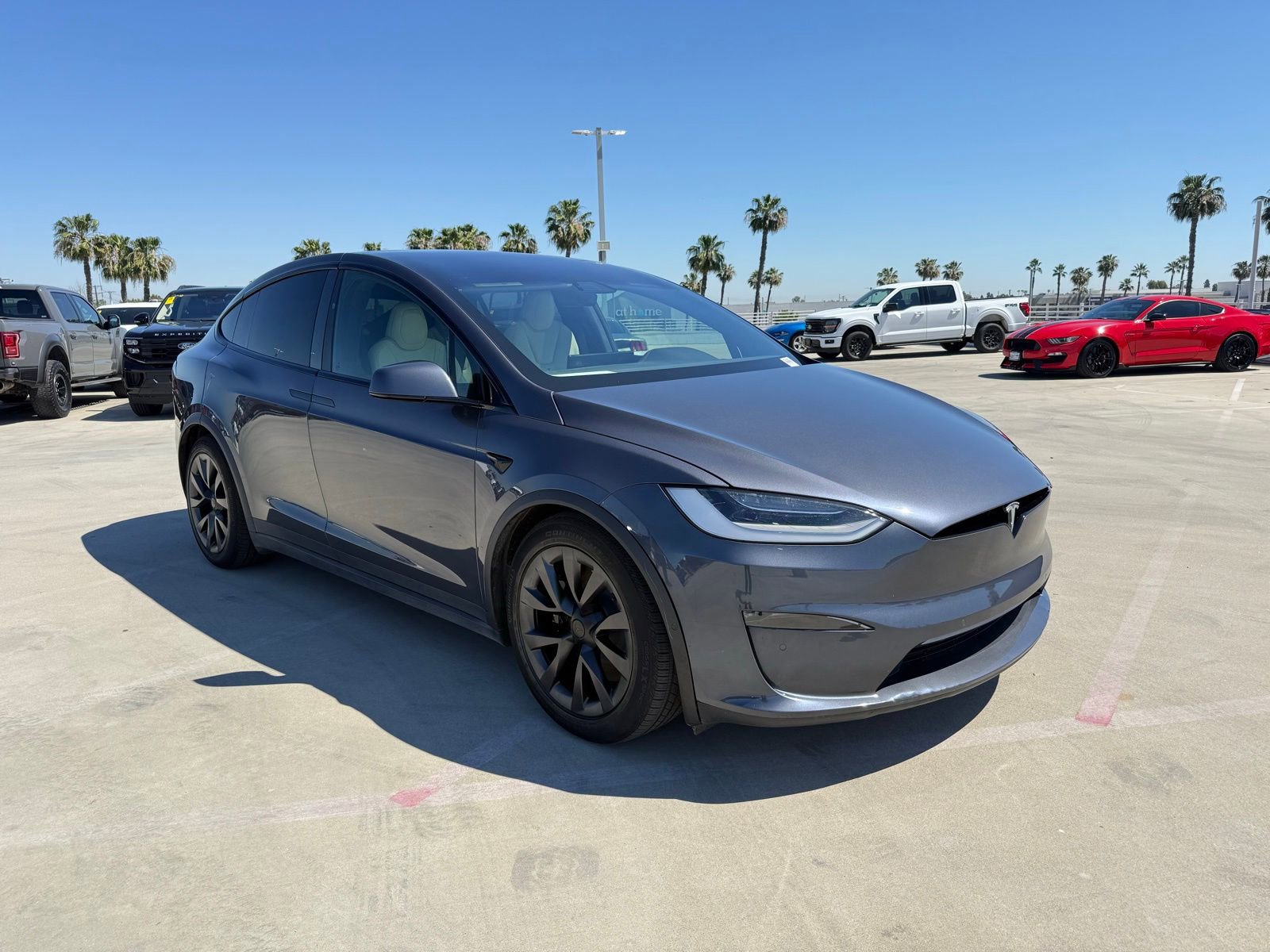 Used 2022 Tesla Model X AWD/4WD image 4