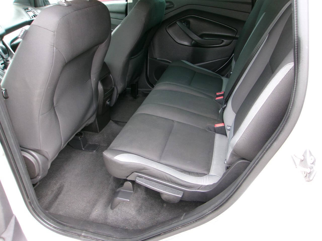Used 2013 Ford Escape S FWD image 6